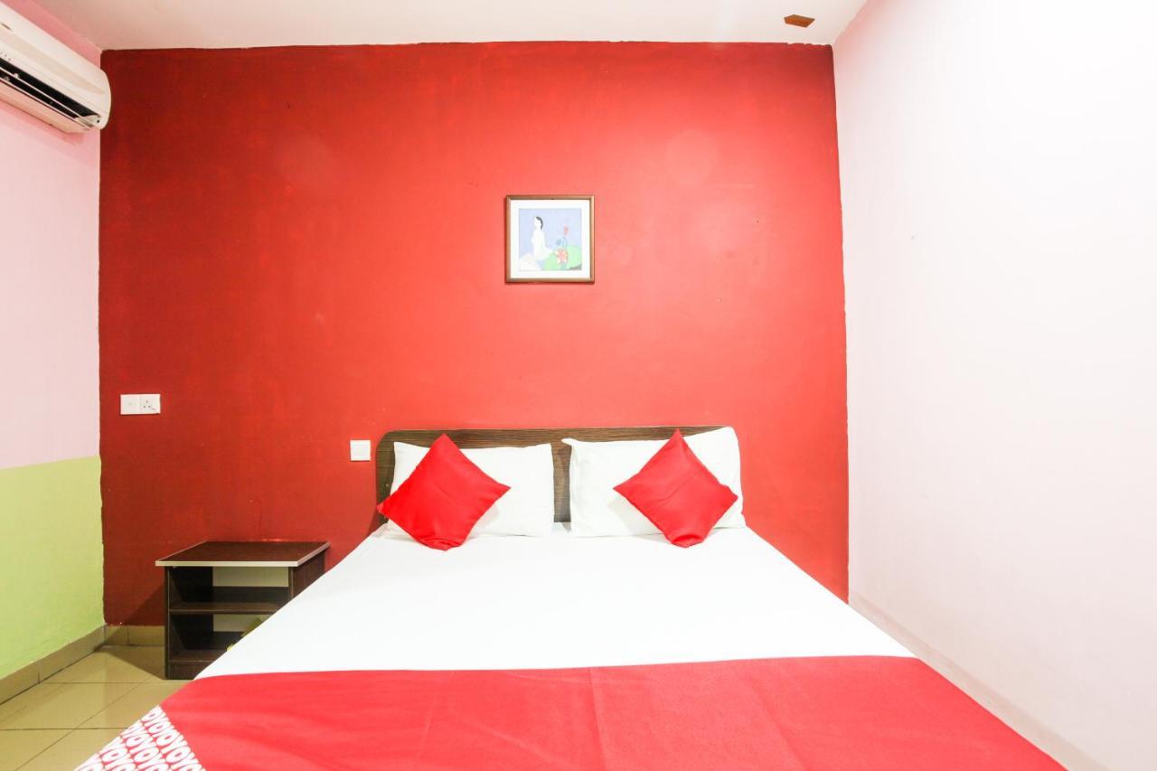 Oyo 89539 Hotel Siswa Kampar Exterior photo