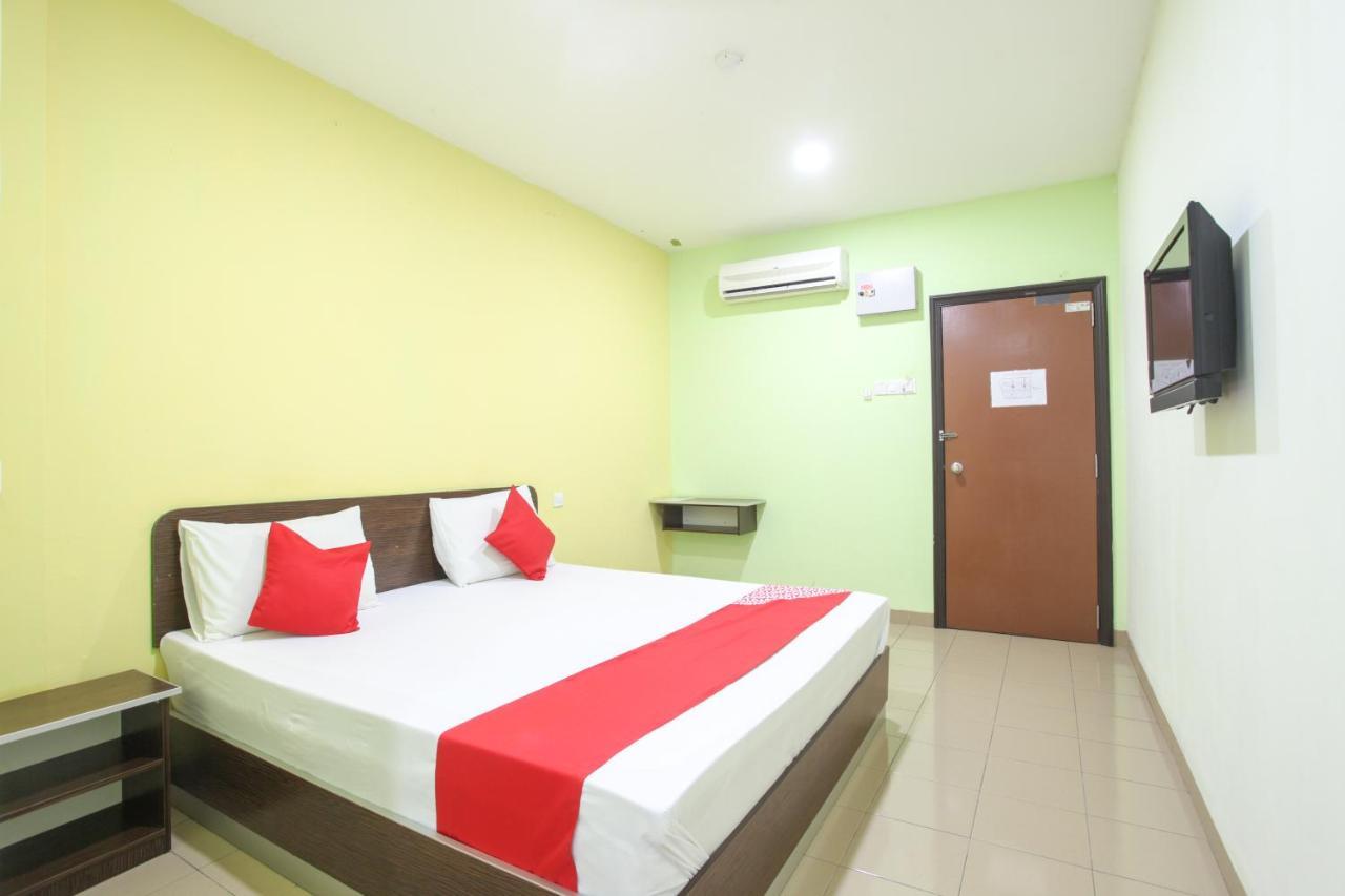 Oyo 89539 Hotel Siswa Kampar Exterior photo