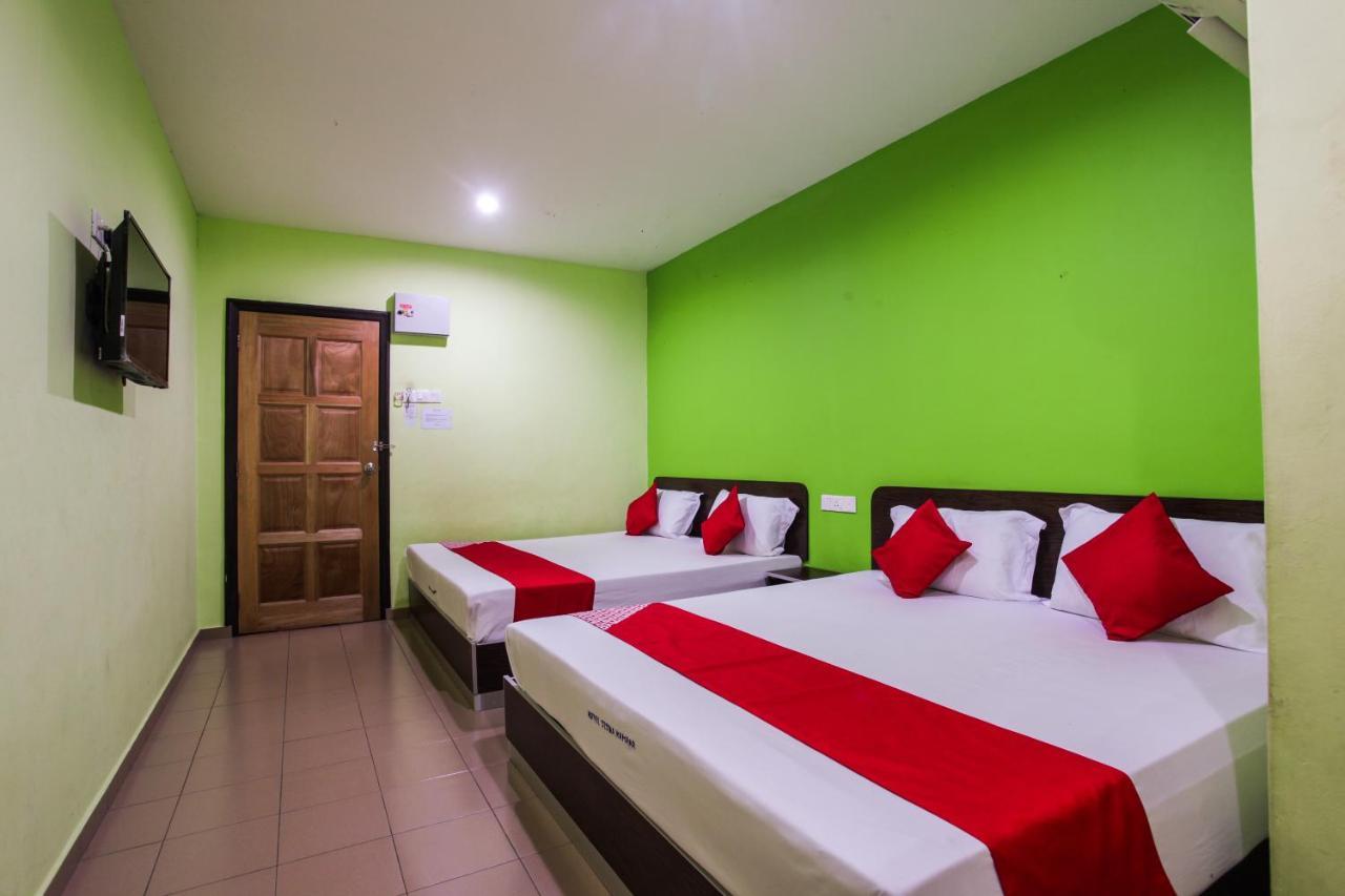 Oyo 89539 Hotel Siswa Kampar Exterior photo