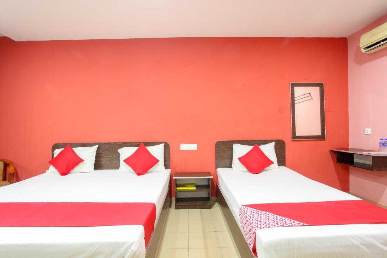 Oyo 89539 Hotel Siswa Kampar Exterior photo