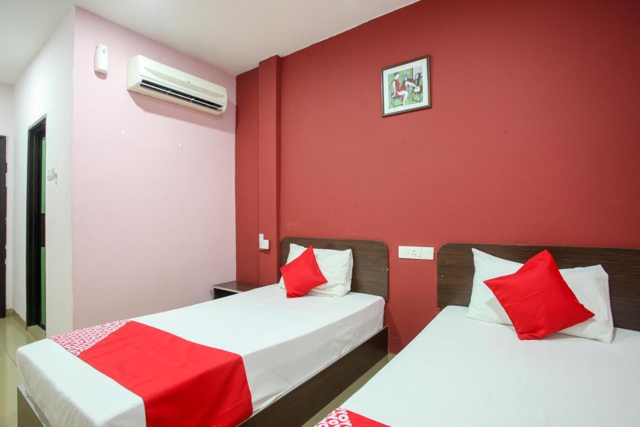 Oyo 89539 Hotel Siswa Kampar Exterior photo