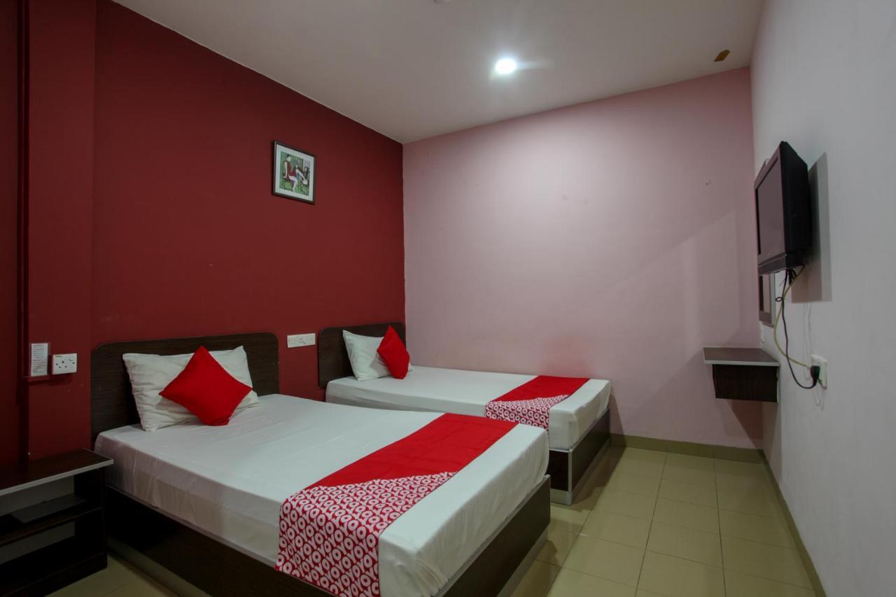 Oyo 89539 Hotel Siswa Kampar Exterior photo