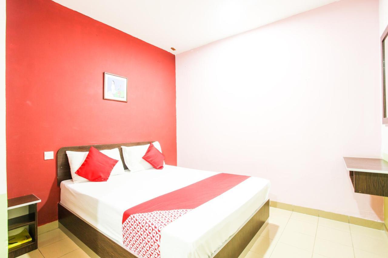 Oyo 89539 Hotel Siswa Kampar Exterior photo